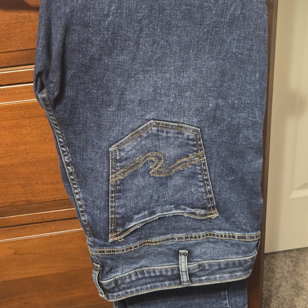 Silver Jeans Men's Dark Blue Bootcut Jeans
